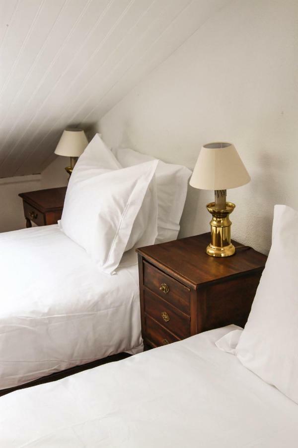 Cozy And Spacious Apartment In Graca, リスボン エクステリア 写真