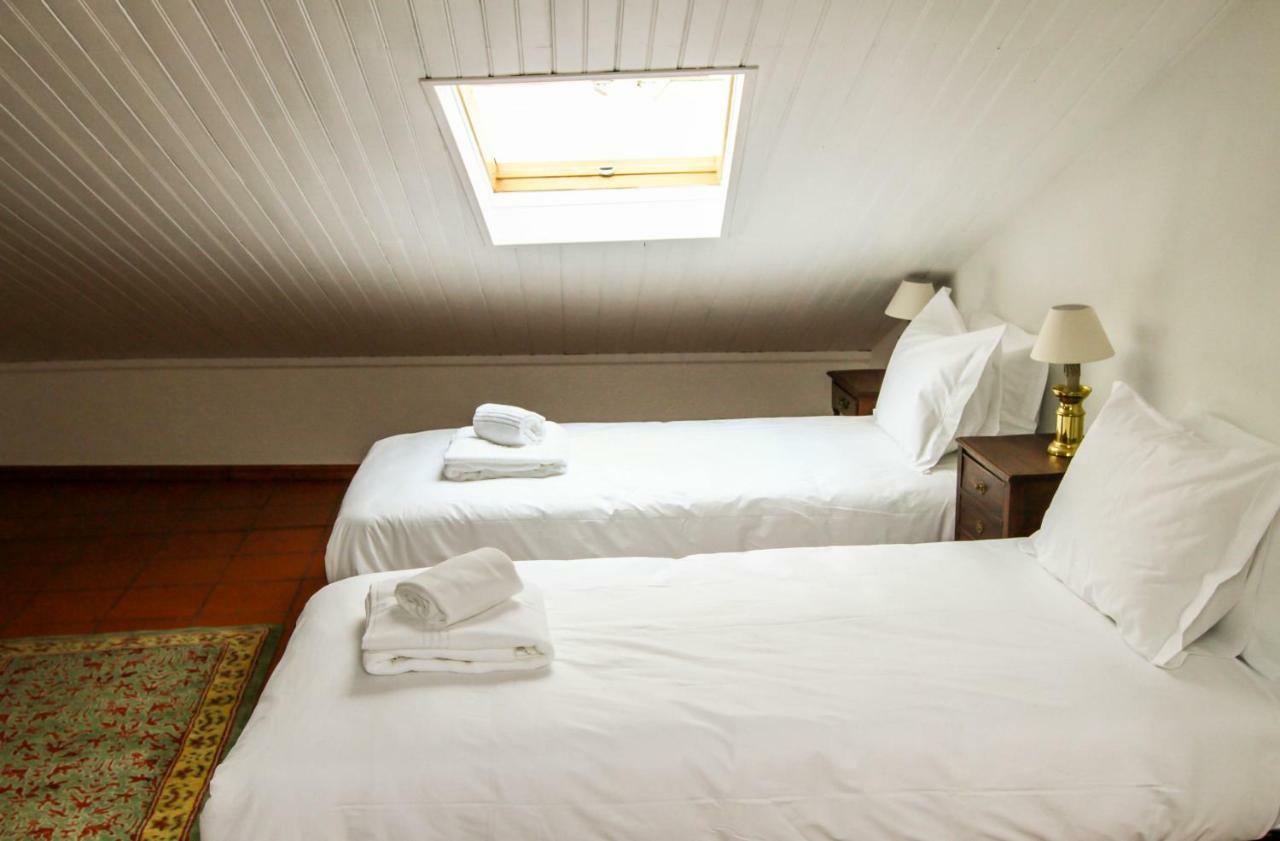 Cozy And Spacious Apartment In Graca, リスボン エクステリア 写真