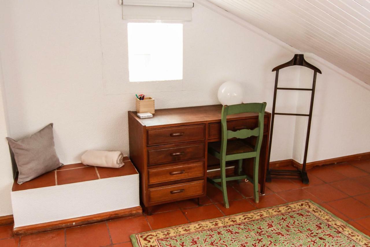 Cozy And Spacious Apartment In Graca, リスボン エクステリア 写真