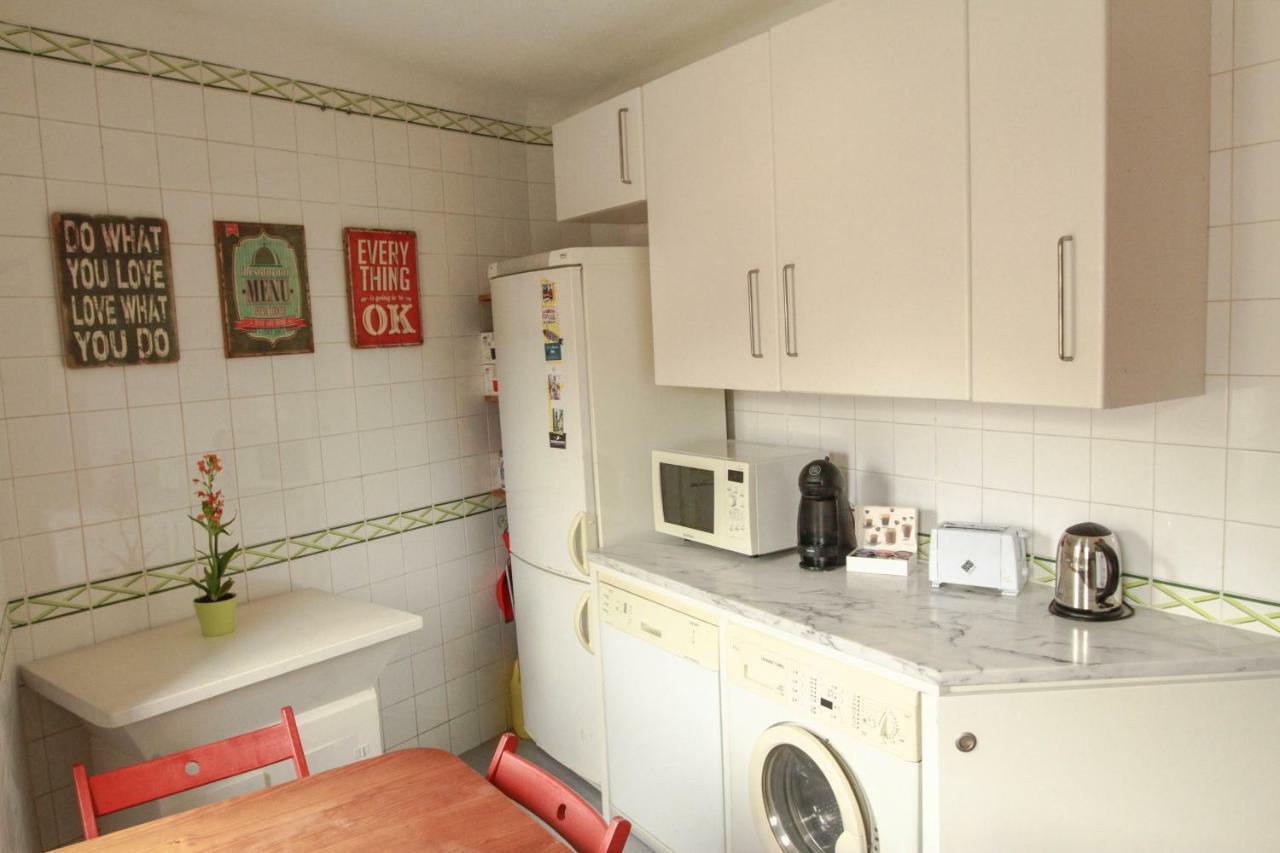 Cozy And Spacious Apartment In Graca, リスボン エクステリア 写真