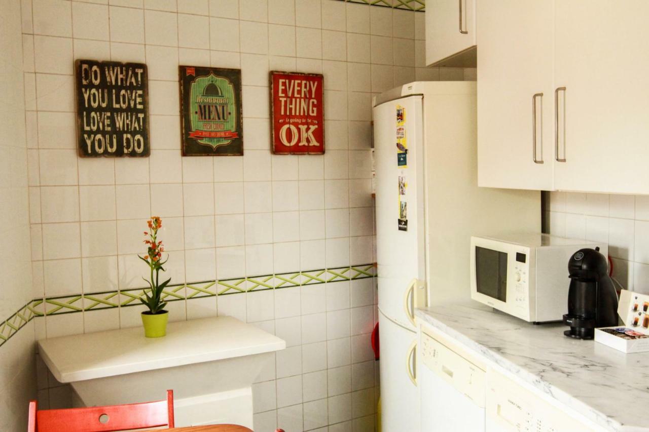 Cozy And Spacious Apartment In Graca, リスボン エクステリア 写真